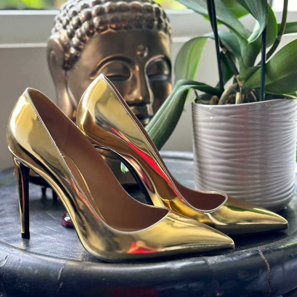 Iconic Style: Ralph Lauren Purple Label Heels